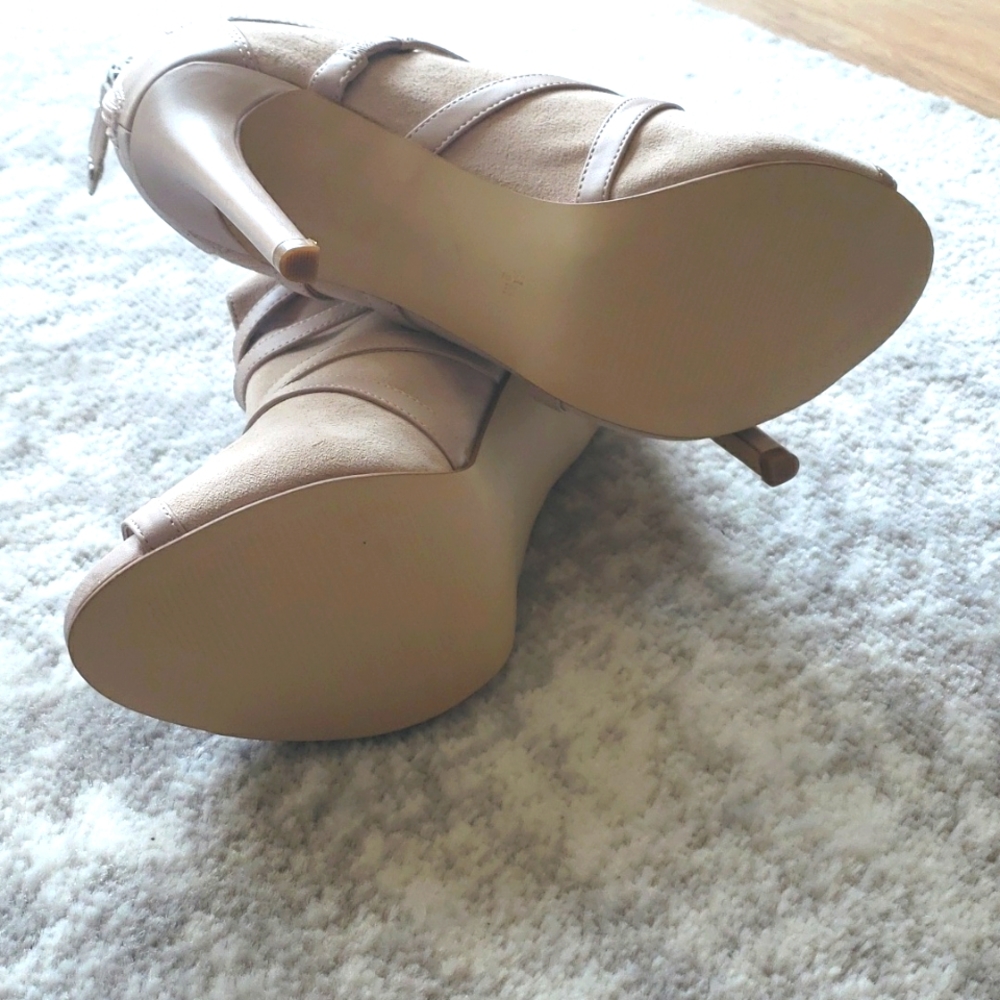 GUESS bootie (boots). NEW! - Picture 6 of 16
